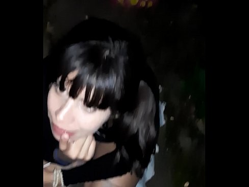 ❤️ 거리에서 사탕과 교환으로 부어오른 페니스 ❌ 포르노 ko.pornmega-com.ru에서 ❌❤